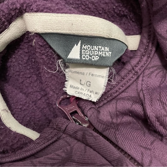 MEC burgundy light weight fleece hoody size Large - Picture 8 of 8